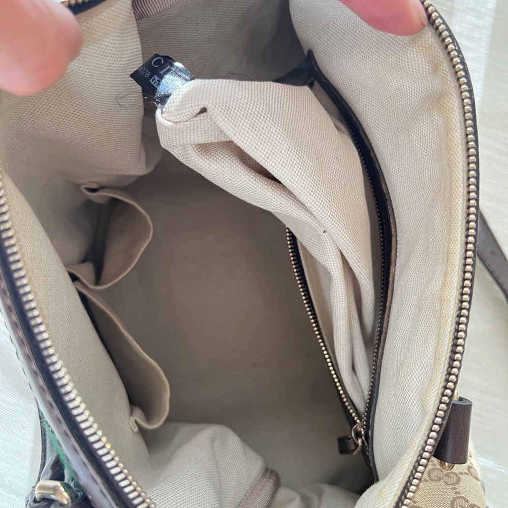 Gucci GG Supreme Medium Boston Bag w/ Strap - Picture 8 of 9